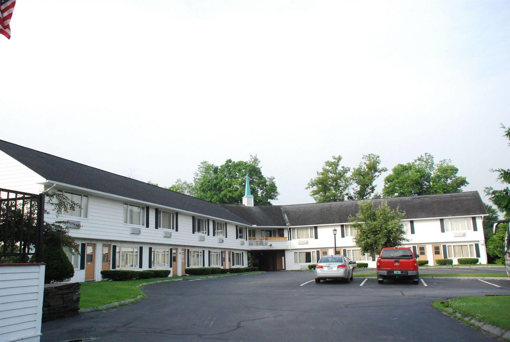 New World Inn Барр Екстер'єр фото
